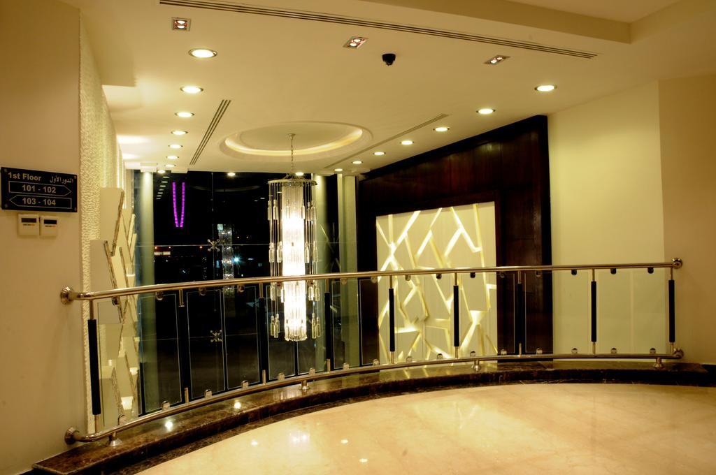 Al Yamama Palace Hotel Suites Эр-Рияд Экстерьер фото